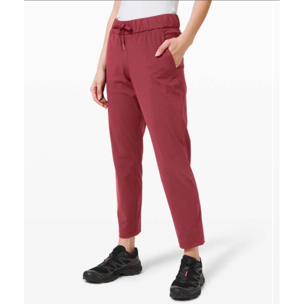 Lululemon On the Fly 7/8 Pant 25 Chianti Red W5BLPS Size 6 Drawstring Waist